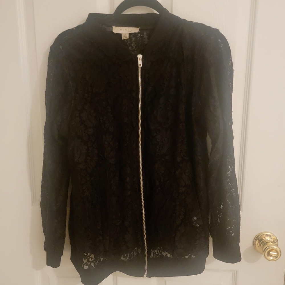 MISIA CURVY LITE WEIGHT JACKET / black / 1X / lace sleeves/ zip up